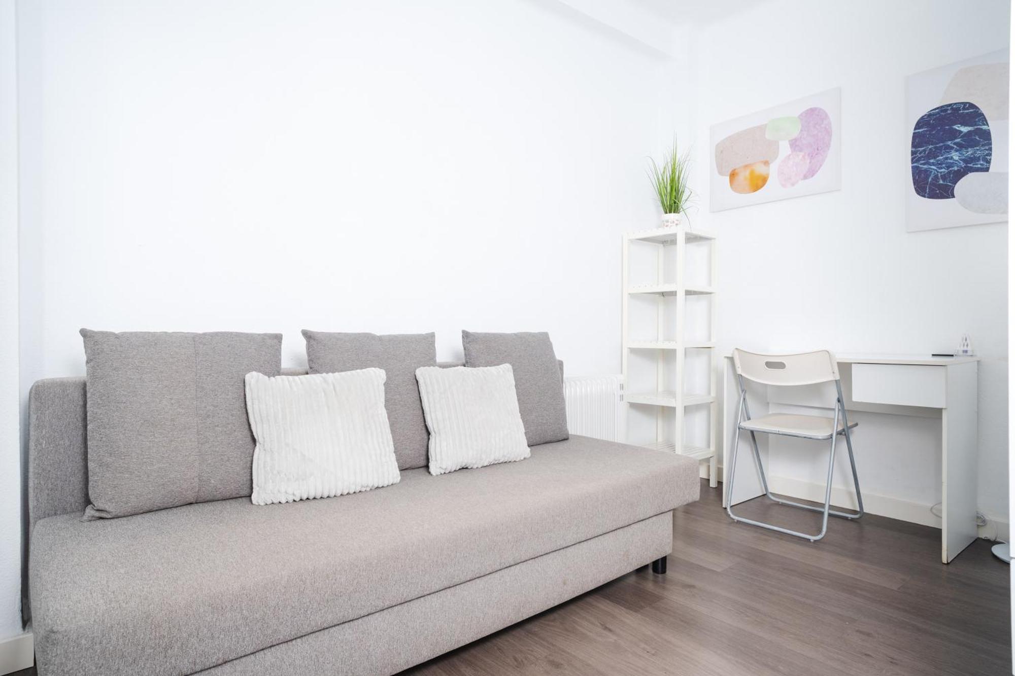 Апартаменты Acogedor Piso Con Balcon Севилья Экстерьер фото